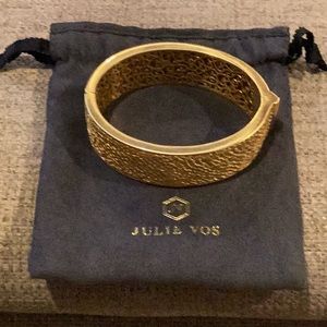 Julie Vos Gold Bangle